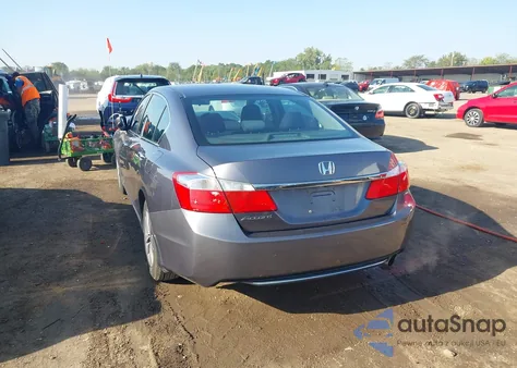 2015 Honda Accord Lx z USA, uszkodzony, nr VIN 1HGCR2F34FA037847
